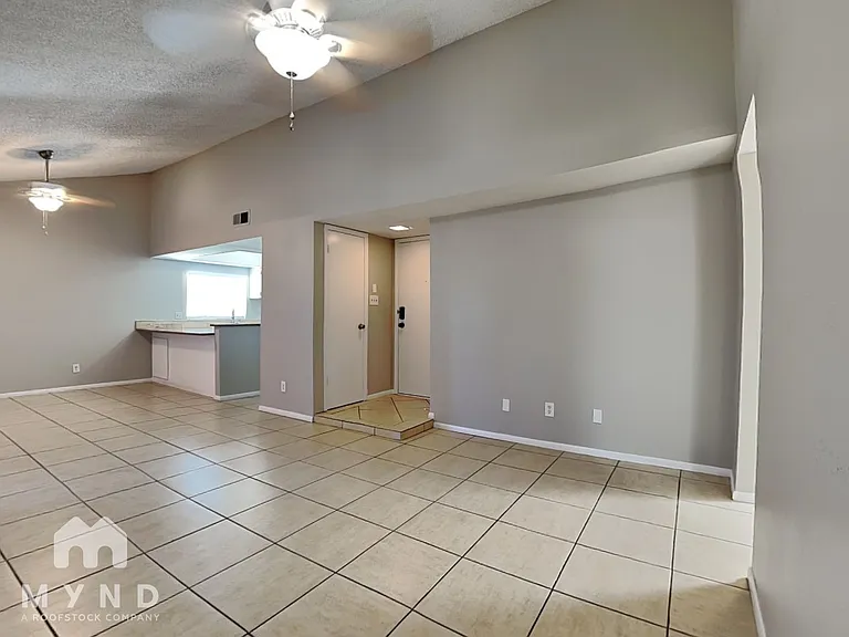 1864 E Kirkland Ln — Photo 5