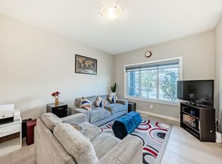 559 N Cornerstone Ave NE, Calgary, AB T3N1V2