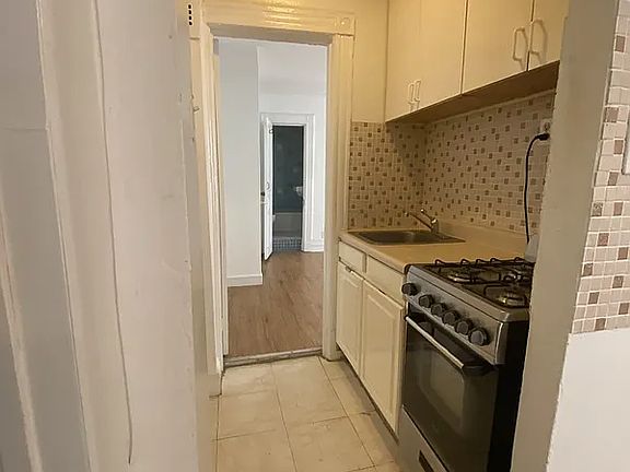 4th image of 346 W 84th St APT 4F