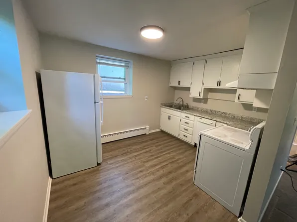 161 Lexington Pkwy N, Saint Paul, MN 55104