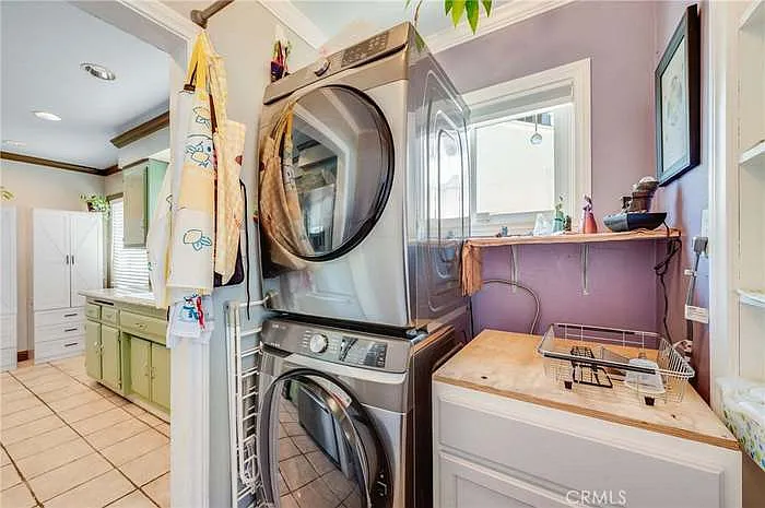 4219 Pixie Ave — Photo 3