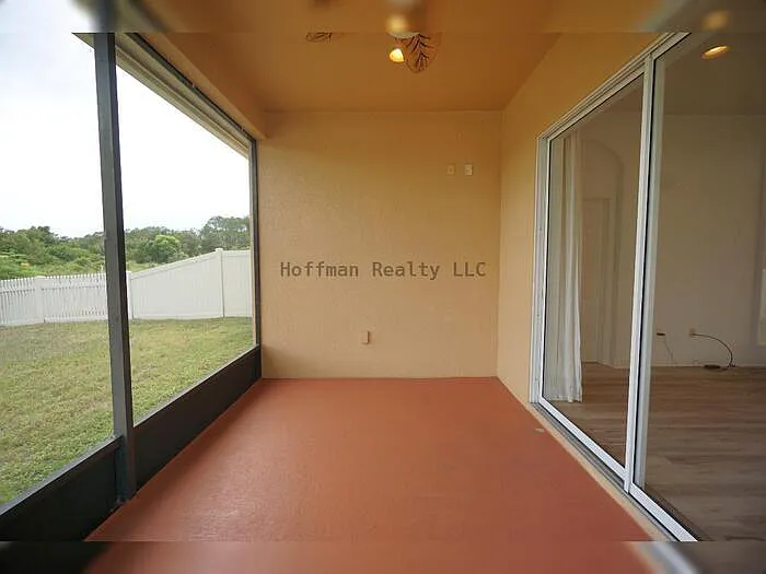 20638 Amanda Oak Ct — Photo 22