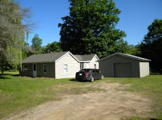 2419 Arthur St E, COOPERSVILLE, MI 49404