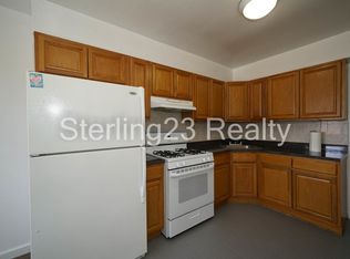 22-79 46th St #2, Astoria, NY 11105