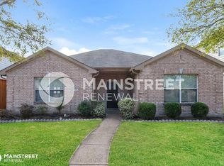 112 Idlewheat Ln, Dallas, TX 75241
