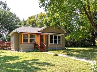 606 4th Ave NE, Waseca, MN 56093