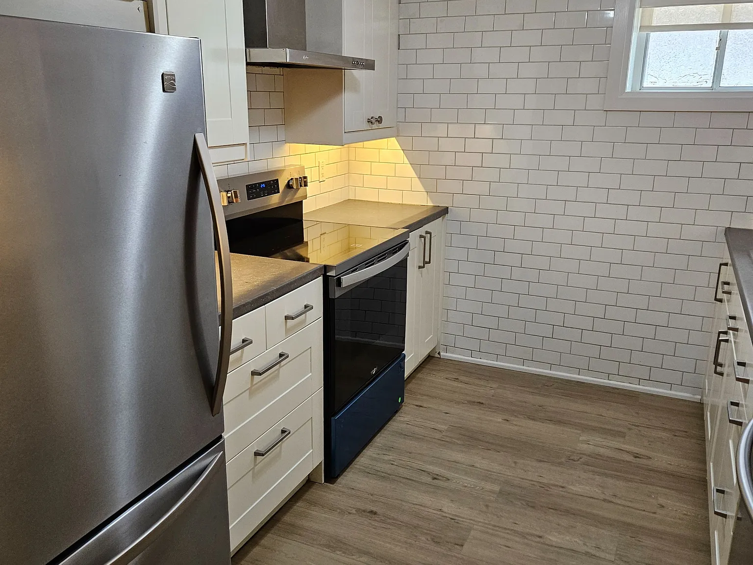 2 bed, $2,200 — Photo 4