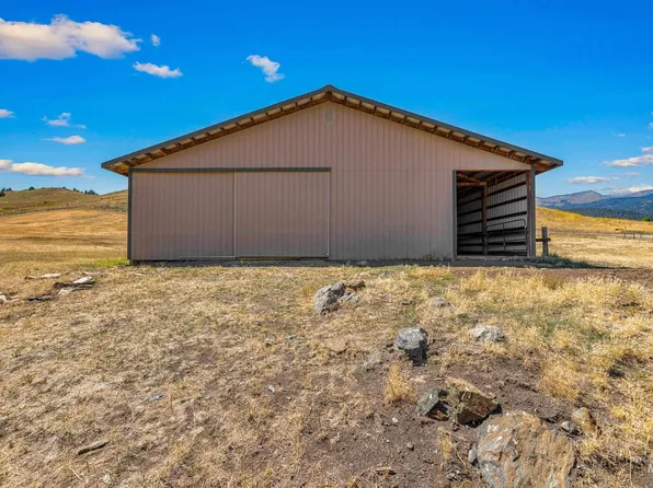 453 Elk Haven Cir, Pollock, ID 83547