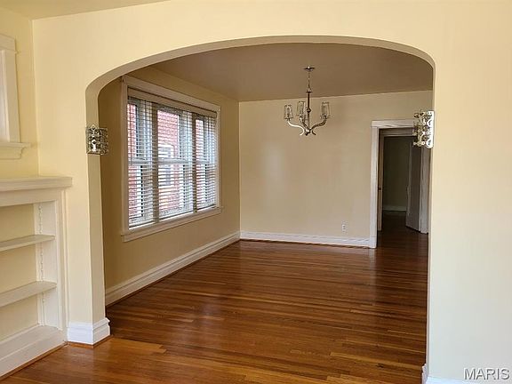 5th image of 4645 Wilcox Ave