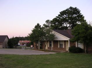 56 Southland Ct, Maumelle, AR 72113
