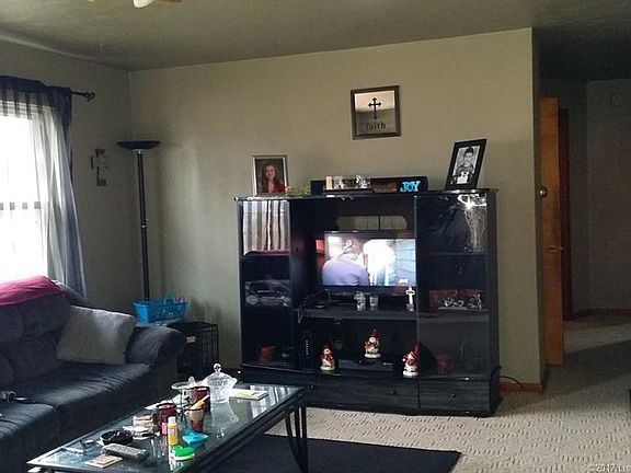 2nd image of 309 E Reid Ave