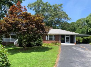 600 Old Norris Rd, Liberty, SC 29657