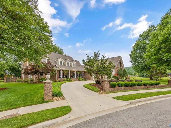 2875 Hampton Cove Way SE, Owens Cross Roads, AL 35763