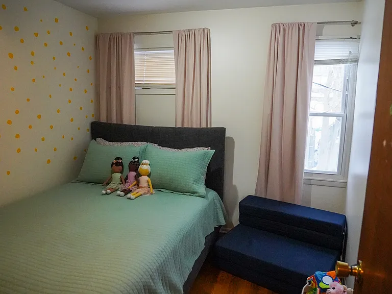 120 James St #1 — Photo 6