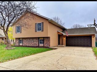 1020 Leawood Dr, Joliet, IL