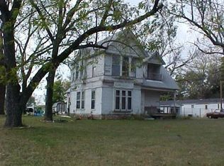 421 N Wall St, Walnut Grove, MO 65770