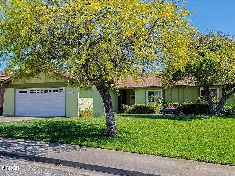 1st image of 296 Mountain View Dr