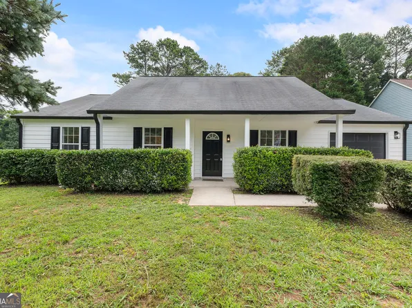 85 Settlers Mill Run, Hiram, GA 30141