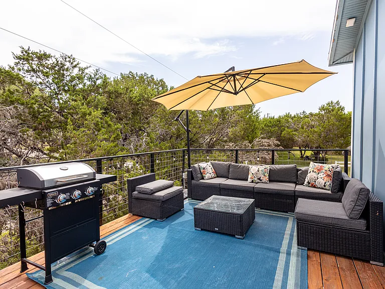 upstairs patio - street side