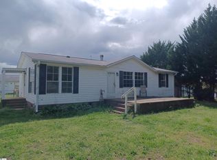 147 Pullman Rd, Campobello, SC 29322