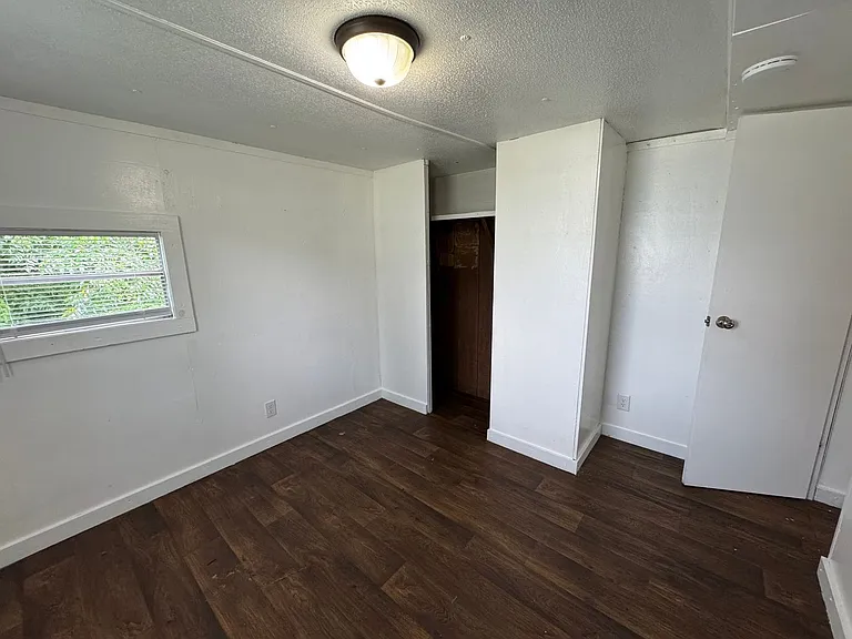 202 Irvin Ave NW #1 — Photo 12