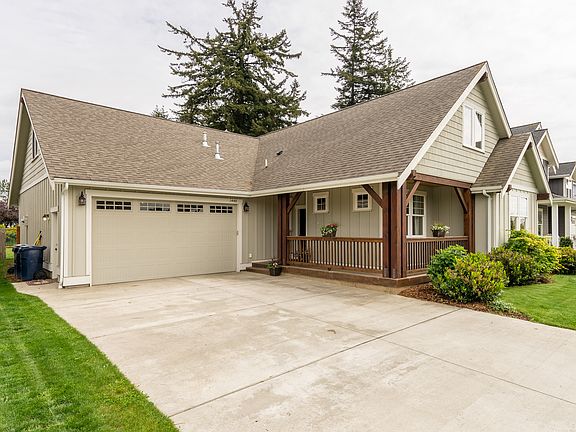 2nd image of 1448 Larkspur St
