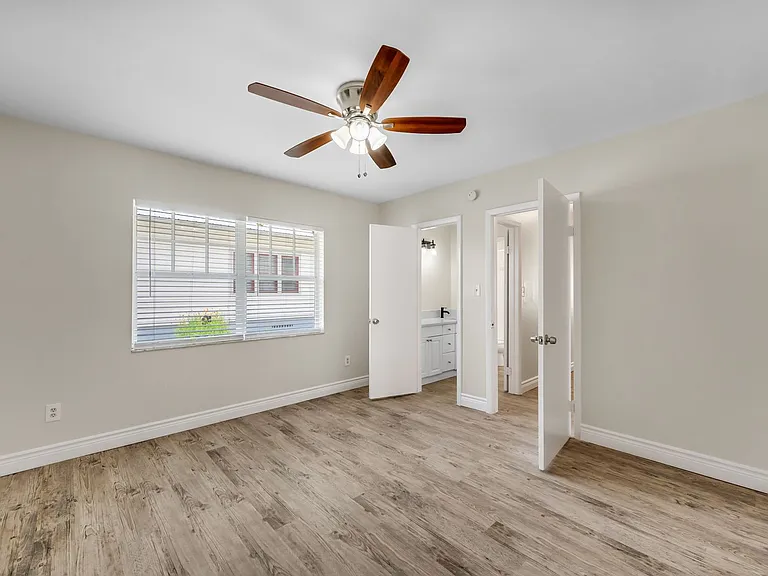 406 S Westland Ave — Photo 37