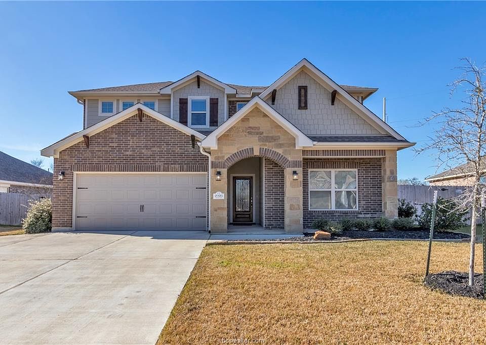 1st image of 2926 Archer Dr