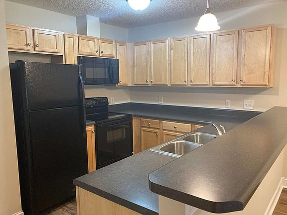 5th image of 244 Jeremy Ln #B