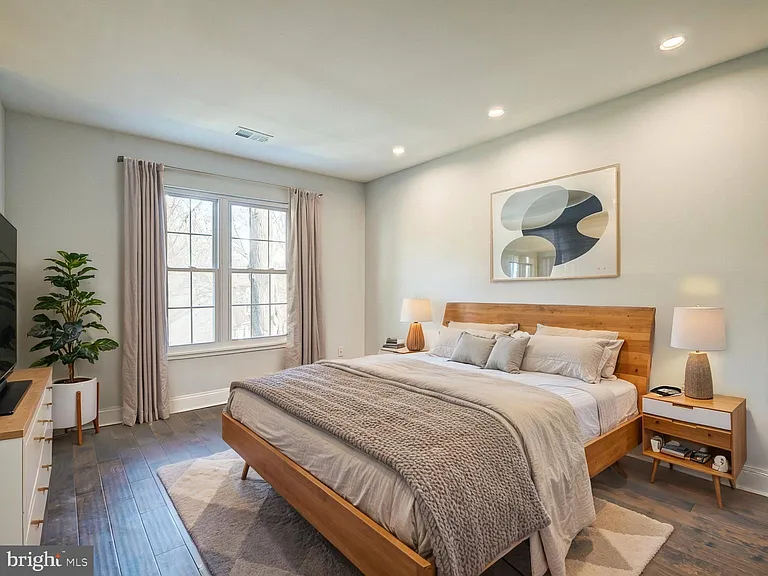 5 Climbing Ivy Ct — Photo 38