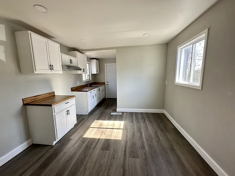 1221 Frisco St — Photo 3
