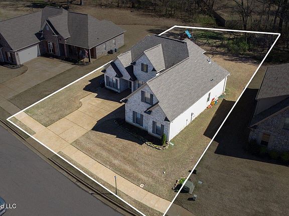 4th image of 3758 Madison Rdg