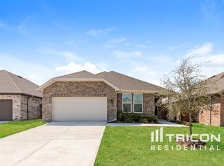 2517 Finch Hollow Dr, McKinney, TX 75071