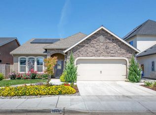 7040 W San Bruno Ave, Fresno, CA 93723