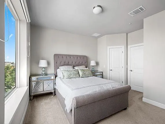 4322 Stromquist St — Photo 15