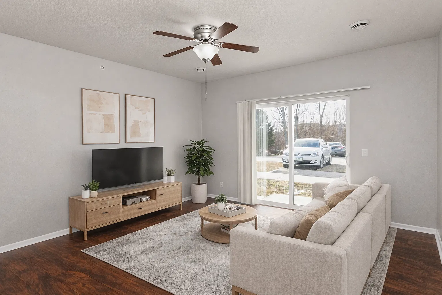 2 bed, 822 sqft, $1,095 — Photo 2