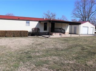 207 E 13th St, Danville, IL 61832