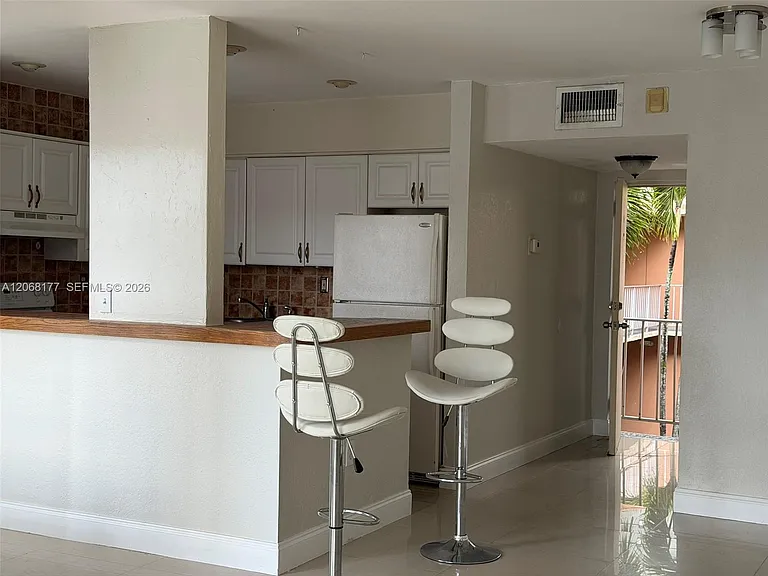 17650 NW 68th Ave #A2008 — Photo 16