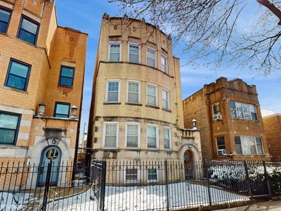 5637 N Christiana Ave, Chicago, IL, 60659