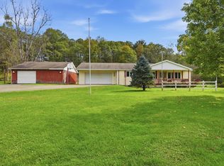 17986 Tryonville St, Centerville, PA 16404