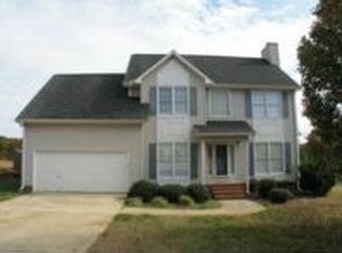 405 Chenoweth Dr, Simpsonville, SC 29681