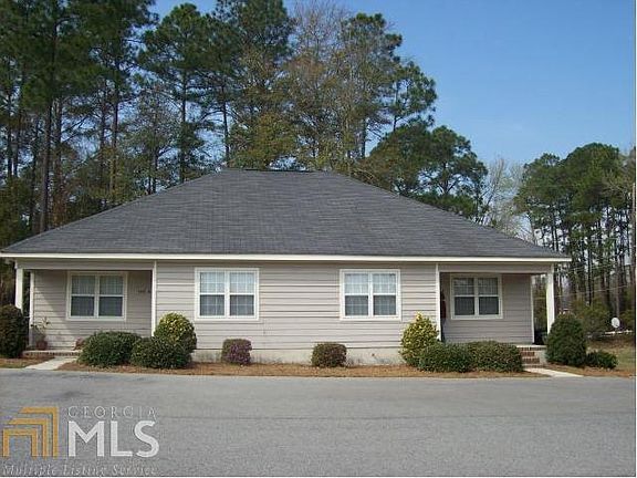 2nd image of 128 Coach Lee Hill Blvd #B