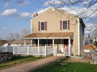 182 Glendale Ave, Woonsocket, RI 02895