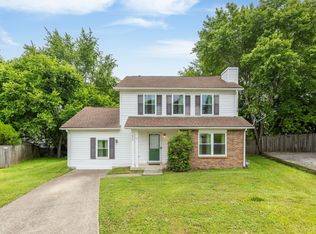 325 Brandiwood Ct, Old Hickory, TN 37138