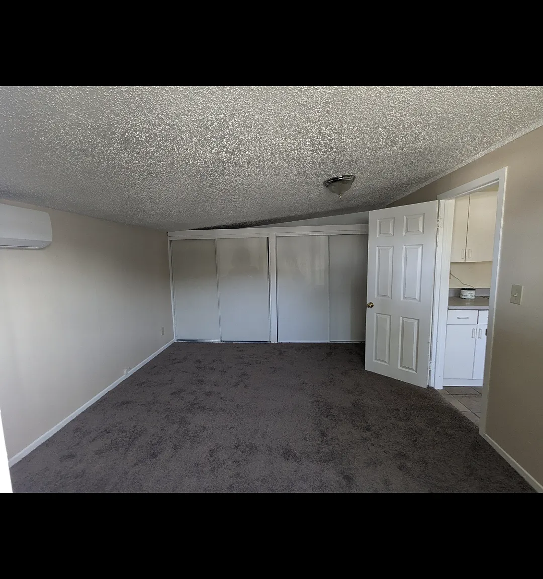 1 bed, 450 sqft, $1,700 — Photo 3