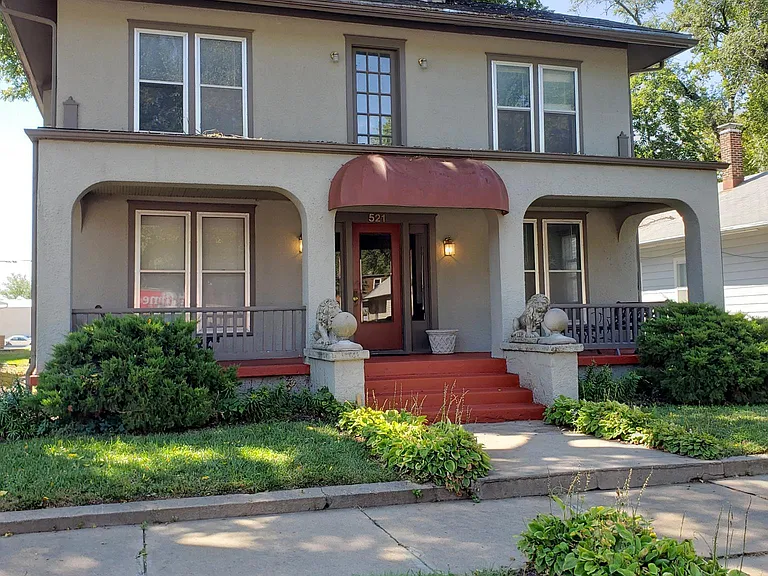 521 Osage St — Photo 1