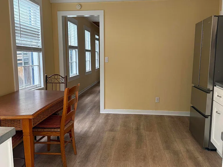 1120 Elgin Ln #A — Photo 3