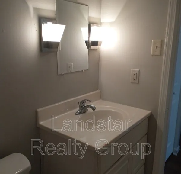 7320 Six Mile Ln #2 — Photo 16