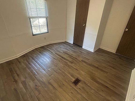 3rd image of 2251 Swinnea Rd