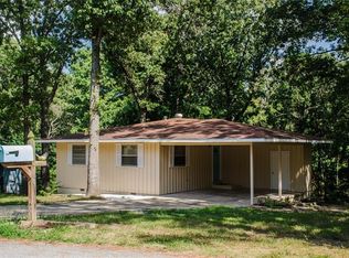 8 Worcester Dr, Bella Vista, AR 72714